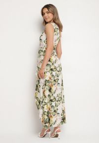 Born2be - Ciemnozielona Wiskozowa Kwiatowa Sukienka o Asymetrycznym Kroju Lironia. Okazja: na co dzień. Kolor: zielony. Materiał: wiskoza. Wzór: kwiaty. Sezon: wiosna, lato. Typ sukienki: asymetryczne. Styl: casual, elegancki #5