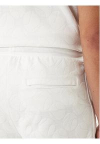 BOSS Szorty sportowe Member 50558883 Biały Relaxed Fit. Kolor: biały. Materiał: bawełna. Styl: sportowy #4