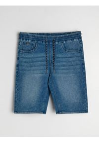 Sinsay - Szorty jeansowe z efektem sprania - niebieski. Kolor: niebieski. Materiał: jeans