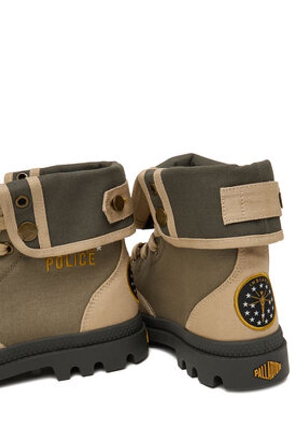 Palladium Trapery Baggy Hawkins Police 94623-308-M Zielony. Kolor: zielony. Materiał: materiał