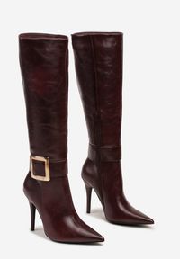 Born2be - Bordowe Kozaki na Szpilce Ozdobione Klamrą Innadora. Okazja: na co dzień. Zapięcie: klamry. Kolor: czerwony. Materiał: jeans. Wzór: aplikacja. Obcas: na szpilce. Styl: casual, elegancki #6