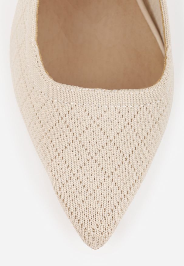 Renee - Beżowe Szpilki Slingback VICES z Elastycznej Dzianiny z Wkładką Soft-Pillow i Ozdobną Kokardą Risnara. Okazja: na co dzień. Zapięcie: pasek. Kolor: beżowy. Materiał: dzianina. Obcas: na szpilce. Styl: casual