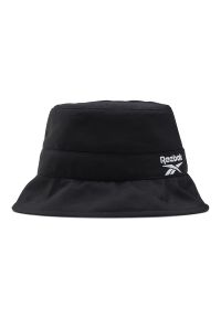 Reebok Classics Foundation Bucket Hat > GM5866. Materiał: materiał, poliester, dzianina, nylon. Wzór: ze splotem, aplikacja. Styl: casual, elegancki #1