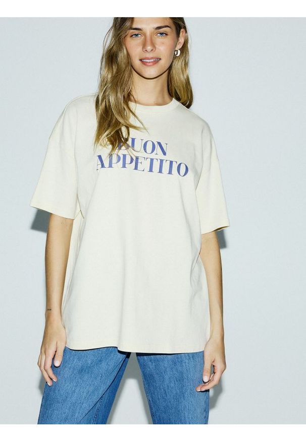 Reserved - T-shirt z nadrukiem - jasnożółty. Kolor: żółty. Materiał: bawełna. Wzór: nadruk