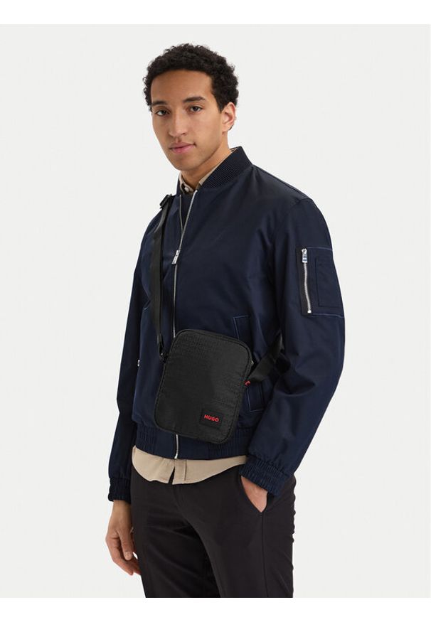 Hugo - HUGO Saszetka Ethon 50563525 Czarny. Kolor: czarny. Materiał: materiał