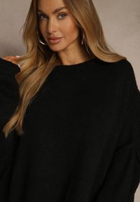 Renee - Czarny Sweter Oversize z Wełną i Wiskozą Fedolina. Okazja: na co dzień. Kolor: czarny. Materiał: wełna, wiskoza. Styl: casual #3
