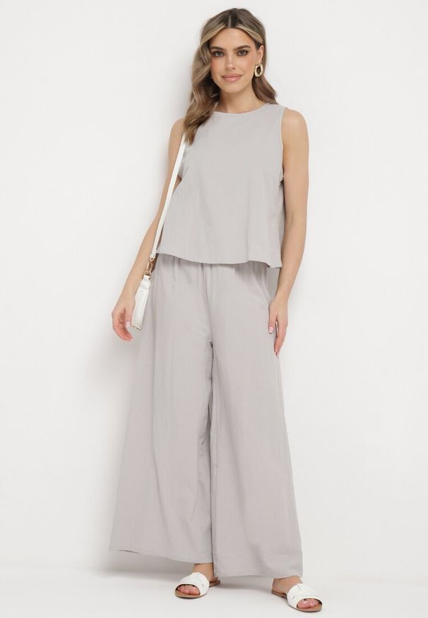 Born2be - Szary Bawełniany Komplet Top i Szerokie Spodnie Kuloty Sinelia. Kolor: szary. Materiał: bawełna