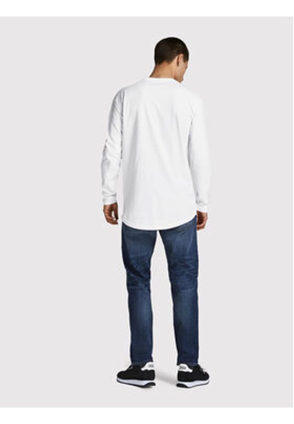 Jack & Jones Longsleeve Noa 12190128 Biały Loose Leg. Kolor: biały. Materiał: bawełna. Długość rękawa: długi rękaw