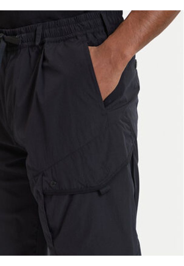 Parajumpers Spodnie materiałowe Mallaig 26SMPMPATU05 Czarny Regular Fit. Kolor: czarny. Materiał: syntetyk