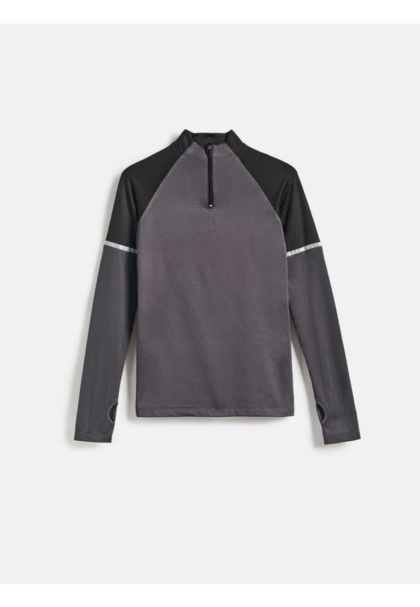 Reserved - Sportowy longsleeve - czarny. Kolor: czarny. Materiał: dzianina. Długość rękawa: długi rękaw. Wzór: gładki. Styl: sportowy