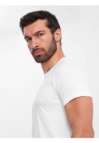 Ombre Clothing - Męski klasyczny bawełniany T-shirt BASIC - biały V4 - Rozmiar: 4XL. Okazja: na co dzień. Kolor: biały. Materiał: bawełna. Wzór: jednolity. Styl: klasyczny