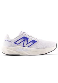 Buty męskie New Balance FuelCell Propel v5 MFCPRCZ5 – białe. Okazja: na co dzień. Kolor: biały. Materiał: materiał, guma, syntetyk. Szerokość cholewki: normalna. Sport: bieganie, fitness
