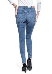 Wrangler - SPODNIE DAMSKIE WRANGLER SKINNY HIGH RISE WONDER BLUE W27HJR211 112128093 #4