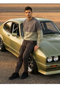 Sinsay - Spodnie cargo jogger - zielony. Kolor: zielony