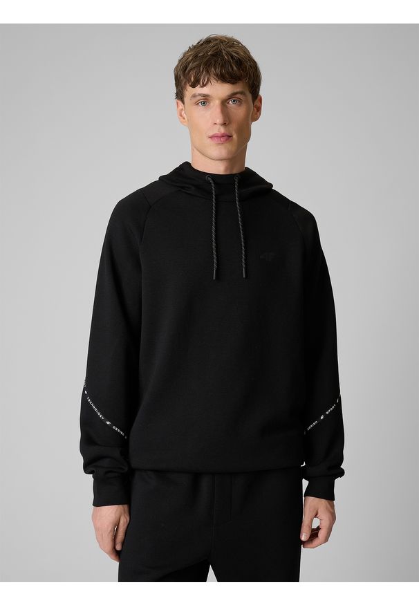 4f - 4F Bluza dresowa regular z kapturem męska - czarna L. Okazja: na co dzień. Typ kołnierza: kaptur. Kolor: czarny. Materiał: dresówka. Długość rękawa: raglanowy rękaw. Styl: casual