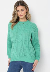 Born2be - Ciemnozielony Klasyczny Sweter z Modnym Splotem Viloma. Kolor: zielony. Wzór: ze splotem. Styl: klasyczny