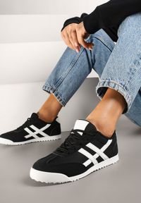 Renee - Czarne Sneakersy na Płaskiej Podeszwie z Geometrycznym Wzorem Rivmi. Okazja: do pracy, na co dzień. Zapięcie: sznurówki. Kolor: czarny. Materiał: jeans. Wzór: geometria. Obcas: na płaskiej podeszwie