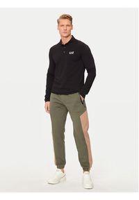 EA7 Emporio Armani Polo 8NPF15 PJVQZ 1200 Czarny Regular Fit. Typ kołnierza: polo. Kolor: czarny. Materiał: bawełna #2