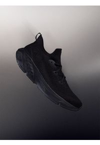 4f - 4F Niskie sneakersy Velocore E-knit męskie - czarne 52. Kolor: czarny. Materiał: guma, dzianina. Szerokość cholewki: normalna #1