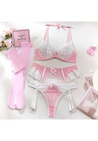 Intica - Komplet bielizny koronkowej na romantyczny wieczór Marjolijn. Kolor: różowy. Materiał: koronka. Wzór: koronka