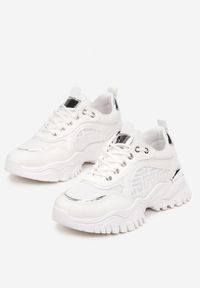 Renee - Białe Amortyzujące Sneakersy na Grubej Podeszwie ze Żłobieniami i Ozdobnymi Wstawkami Paislie. Kolor: biały #3