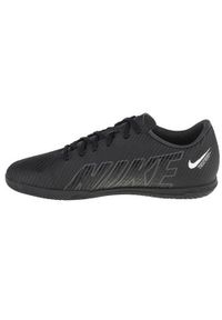 Buty piłkarskie męskie Nike Mercurial Vapor 15 Club IC. Zapięcie: sznurówki. Kolor: czarny. Materiał: guma, materiał, syntetyk. Szerokość cholewki: normalna. Sport: piłka nożna
