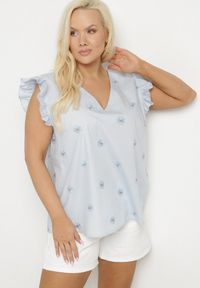 Born2be - Niebieska Bluzka z Wiskozy w Kwiaty Tolamea. Okazja: na co dzień. Kolor: niebieski. Materiał: wiskoza. Wzór: kwiaty. Styl: casual #7
