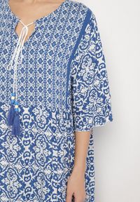 Born2be - Jasnoniebieska Bawełniana Sukienka w Stylu Boho z Wiązaniem Przy Dekolcie Orradelle. Okazja: na co dzień. Kolor: niebieski. Materiał: bawełna. Typ sukienki: proste. Styl: boho #6