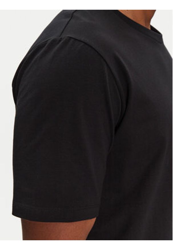 Jack & Jones T-Shirt Perfect 12268229 Czarny Regular Fit. Kolor: czarny. Materiał: bawełna