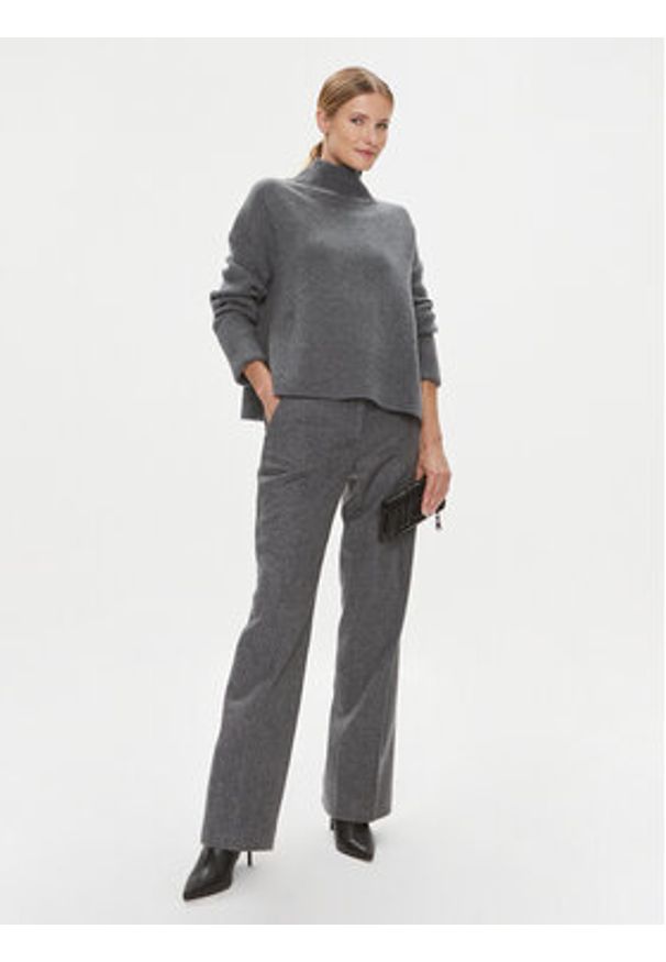 Calvin Klein Golf K20K206005 Szary Relaxed Fit. Typ kołnierza: golf. Kolor: szary. Materiał: wełna