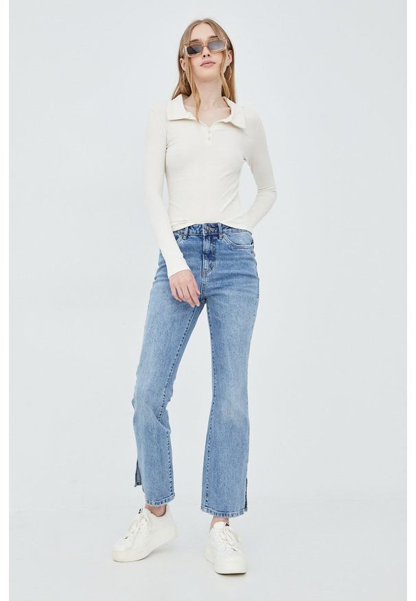 Vero Moda jeansy Selma damskie high waist. Stan: podwyższony. Kolor: niebieski