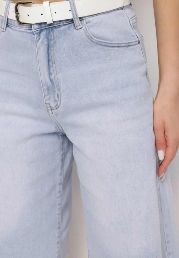 Born2be - Jasnoniebieskie Szorty Bawełniane Bermudy Jeansowe z Wyższym Stanem Tenacea. Okazja: na co dzień. Stan: podwyższony. Kolor: niebieski. Materiał: jeans, bawełna. Styl: elegancki, casual