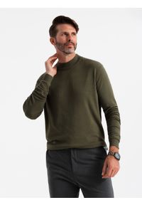 Ombre Clothing - Półgolf dzianinowy męski z wiskozą – ciemnooliwkowy V7 - Rozmiar: XL. Okazja: na co dzień. Kolor: kremowy. Materiał: wiskoza, dzianina. Wzór: gładki, jednolity. Styl: klasyczny, casual, elegancki #3