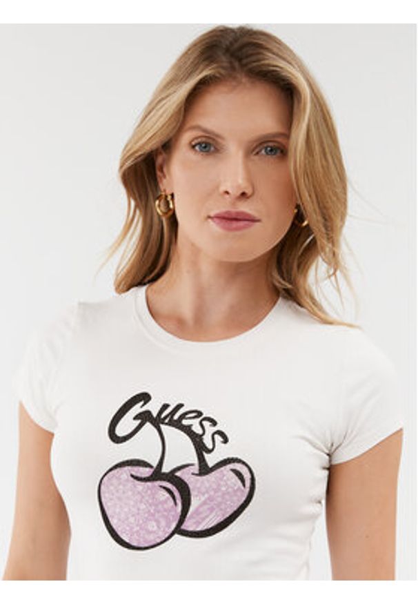 Guess T-Shirt W3BI16 KA0Q1 Écru Slim Fit. Materiał: bawełna