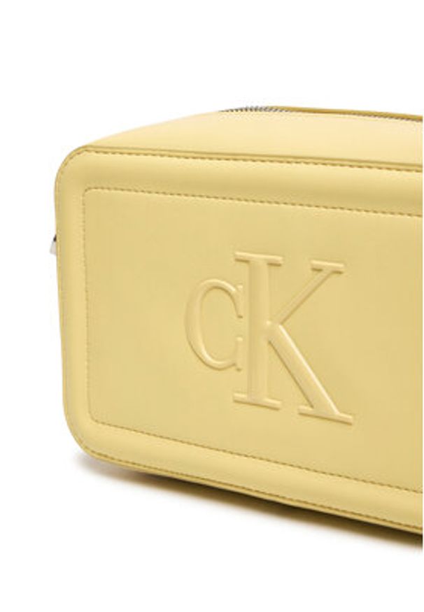 Calvin Klein Torebka Bold Ck Camera Bag LV04F3220G Beżowy. Kolor: beżowy. Materiał: skórzane
