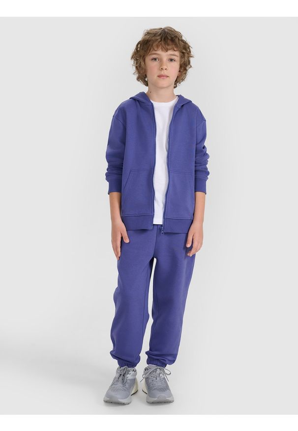 4f - 4F Bluza dresowa rozpinana z kapturem chłopięca - niebieska 122 (6-7 lat). Okazja: na co dzień. Typ kołnierza: kaptur. Kolor: niebieski. Materiał: dresówka. Wzór: gładki, ze splotem. Sezon: lato. Styl: casual, sportowy