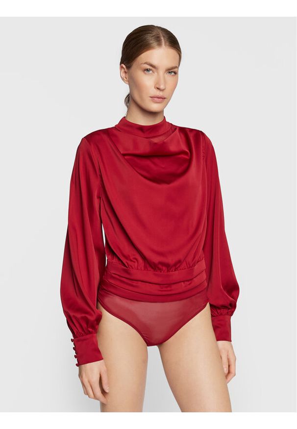 Body Guess. Kolor: czerwony. Materiał: syntetyk
