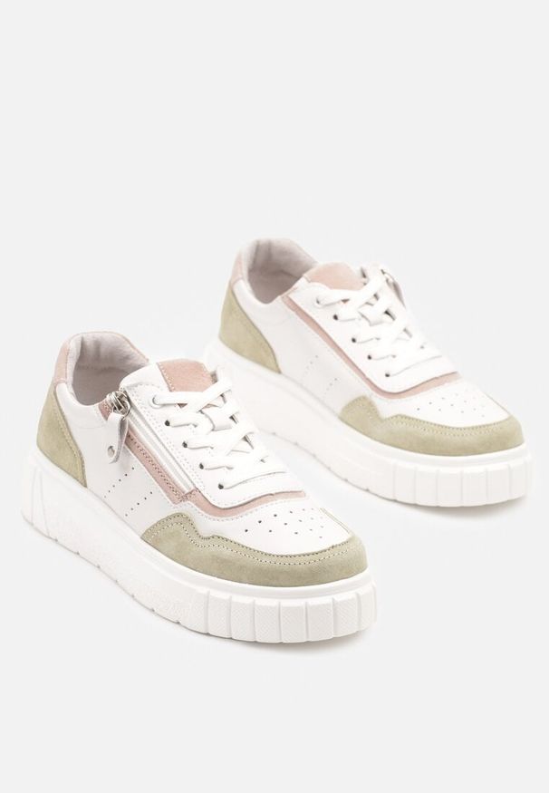 Born2be - Biało-Zielone Skórzane Sneakersy w Streetwearowym Stylu Zdobione Suwakiem Elearessa. Okazja: na co dzień. Kolor: biały. Materiał: skóra. Wzór: aplikacja. Sezon: wiosna, jesień. Obcas: na platformie