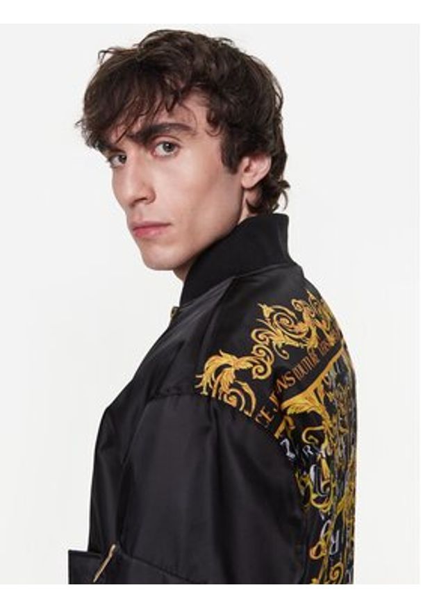 Versace Jeans Couture Kurtka bomber 74GASD07 Czarny Regular Fit. Kolor: czarny. Materiał: syntetyk