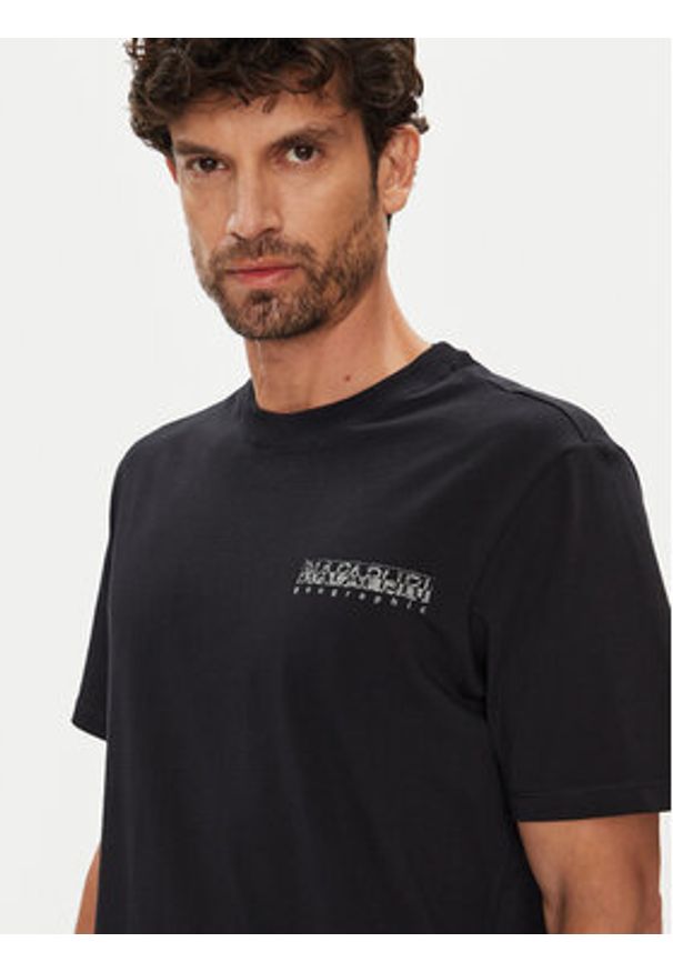 Napapijri T-Shirt S-Turrach NP0A893U Czarny Regular Fit. Kolor: czarny. Materiał: bawełna
