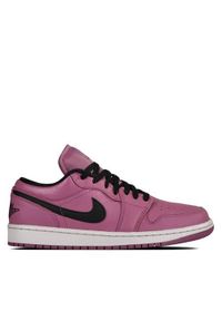 Buty do chodzenia damskie Nike Air Jordan 1 Retro Low. Zapięcie: sznurówki. Kolor: różowy. Materiał: tkanina, skóra, guma. Szerokość cholewki: normalna. Model: Nike Air Jordan. Sport: turystyka piesza