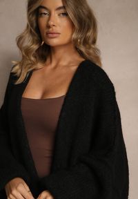 Renee - Czarny Niezapinany Kardigan Nietoperzowy z Dodatkiem Wełny i Wiskozy Rallidia. Kolor: czarny. Materiał: wełna, wiskoza. Wzór: gładki #6