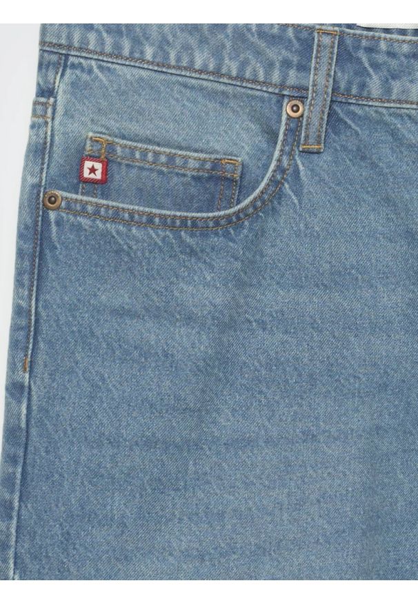 Big-Star - Szorty męskie jeansowe niebieskie Colter 310. Stan: podwyższony. Kolor: niebieski. Materiał: jeans. Długość: krótkie. Sezon: lato. Styl: wakacyjny, vintage, klasyczny