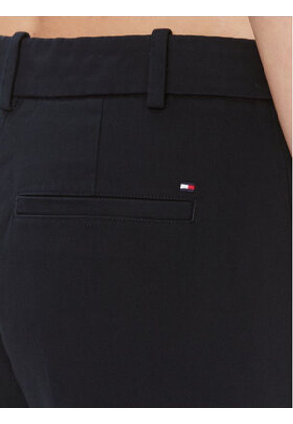 TOMMY HILFIGER - Tommy Hilfiger Chinosy Essential WW0WW39866 Granatowy Slim Fit. Kolor: niebieski. Materiał: bawełna