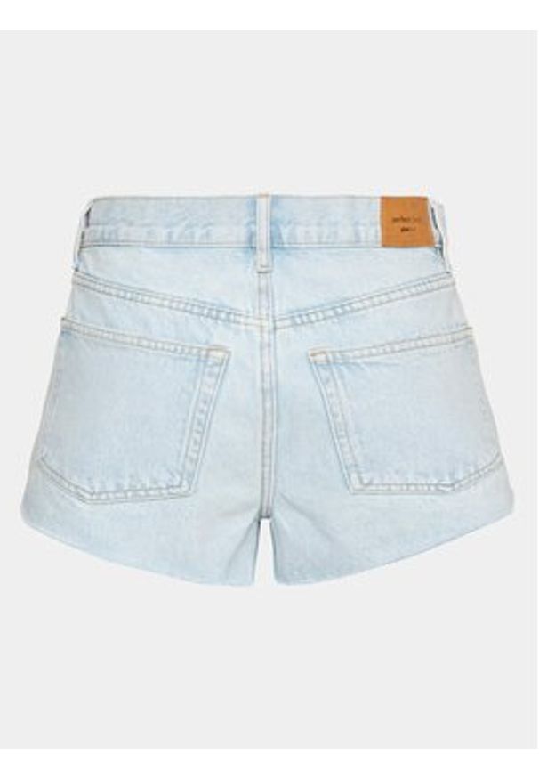 Gina Tricot Szorty jeansowe 19321 Niebieski Regular Fit. Kolor: niebieski. Materiał: bawełna