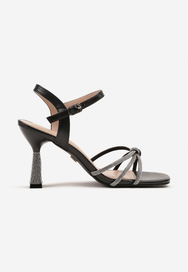 Renee - Czarne Sandały na Stożku Vices z Cyrkoniami Tirnellis. Zapięcie: pasek. Kolor: czarny. Materiał: jeans. Obcas: na stożku. Styl: wizytowy, elegancki. Wysokość obcasa: średni