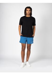 Champion T-Shirt "3-Pack" | 215965 | Mężczyzna | Czarny, Biały, Szary. Okazja: na co dzień. Kolor: czarny, biały, szary, wielokolorowy. Materiał: bawełna. Długość rękawa: krótki rękaw. Wzór: nadruk. Styl: casual, elegancki