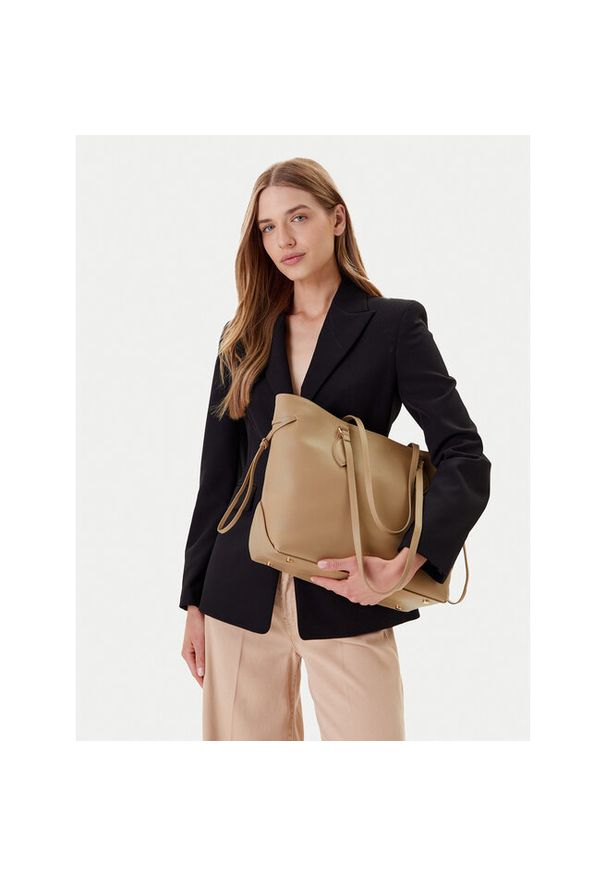 Torebka Guess. Kolor: brązowy