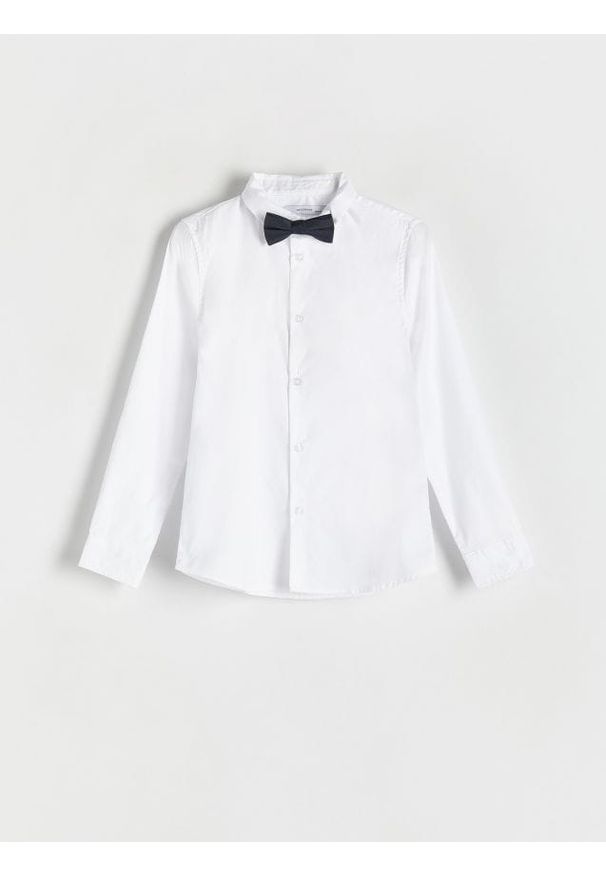 Reserved - Koszula z muchą - biały. Kolor: biały. Materiał: bawełna, tkanina