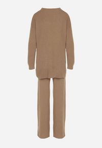 Born2be - Ciemnobeżowy Dzianinowy Komplet z Bawełną i Wełną Długi Sweter i Szerokie Spodnie Reinesa. Kolor: beżowy. Materiał: wełna, bawełna, dzianina #4